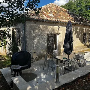 Loustalneve Hébergement de vacances Bourg-de-Visa